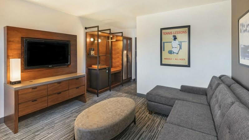 Four Points By Sheraton Los Angeles Westside Exterior foto